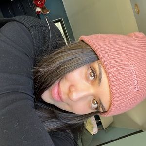 Meet your Posher, Pau